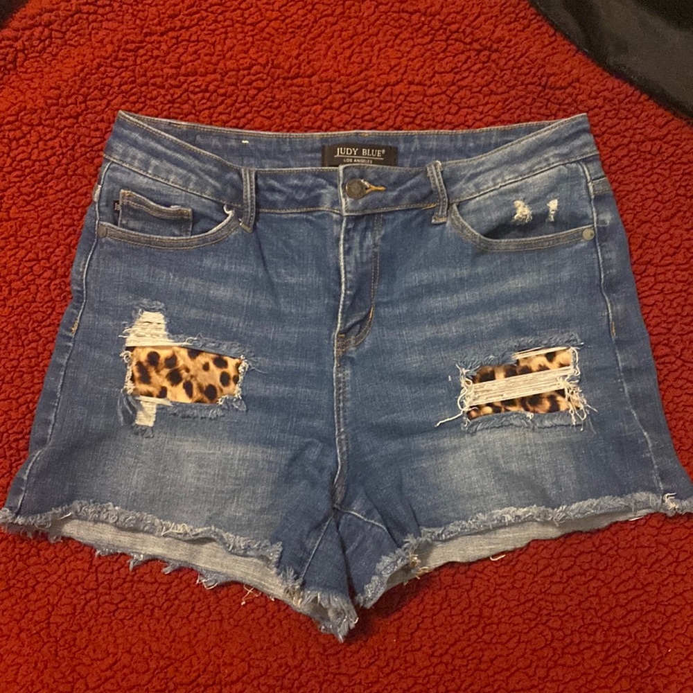 Judy blue shorts